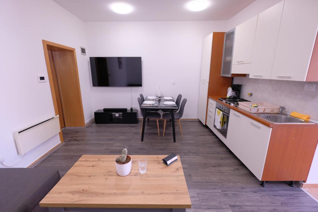 Apartment Klea - Cosy, Near City Center Pula Exteriér fotografie