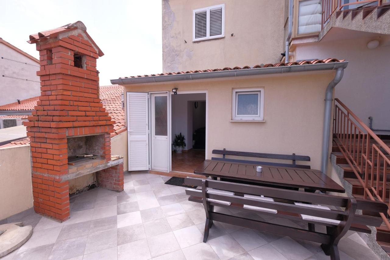 Apartment Klea - Cosy, Near City Center Pula Exteriér fotografie