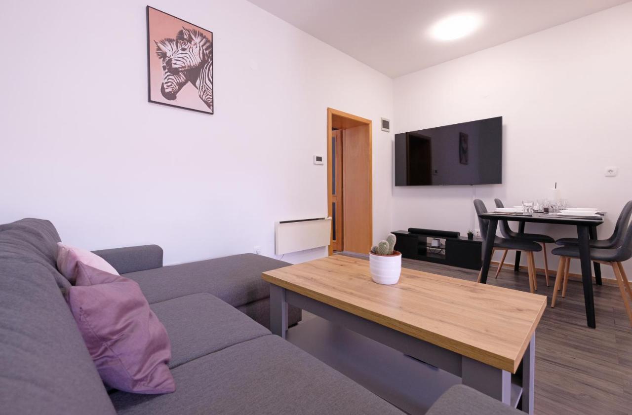 Apartment Klea - Cosy, Near City Center Pula Exteriér fotografie