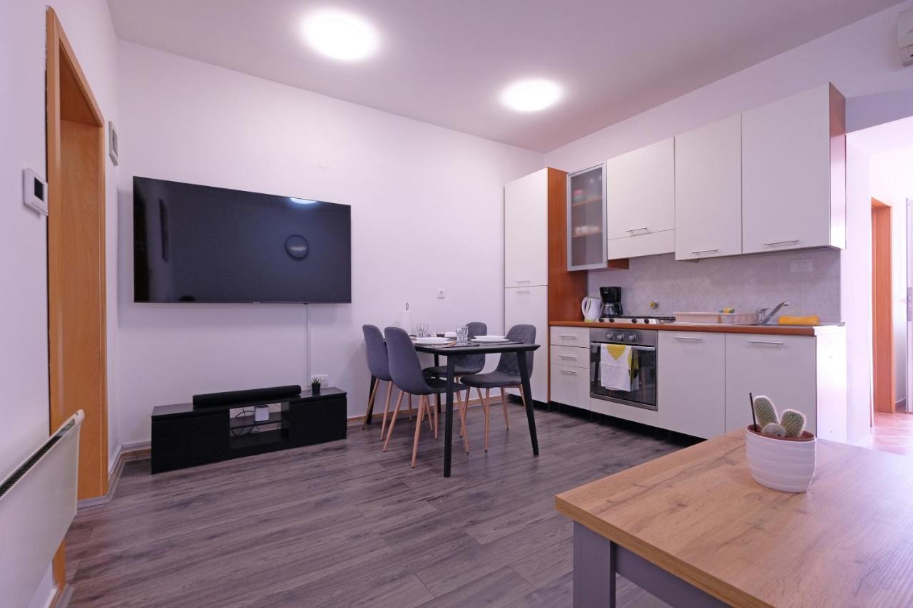 Apartment Klea - Cosy, Near City Center Pula Exteriér fotografie
