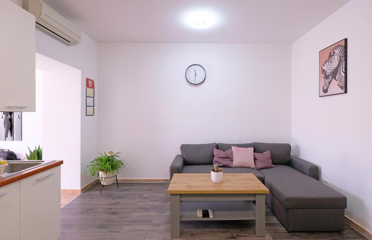 Apartment Klea - Cosy, Near City Center Pula Exteriér fotografie