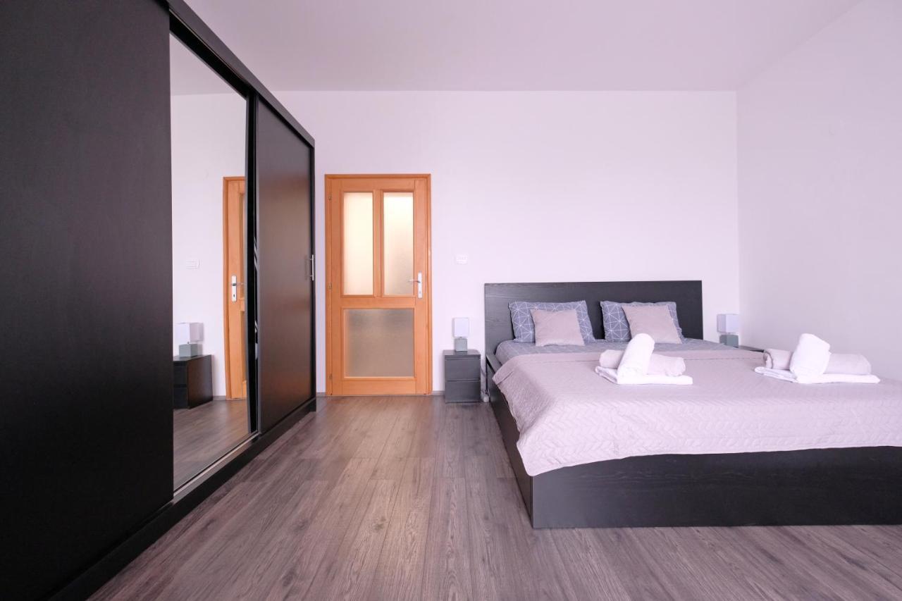 Apartment Klea - Cosy, Near City Center Pula Exteriér fotografie